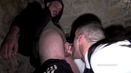 3 TIMAS fucked by straigth arab in the basement