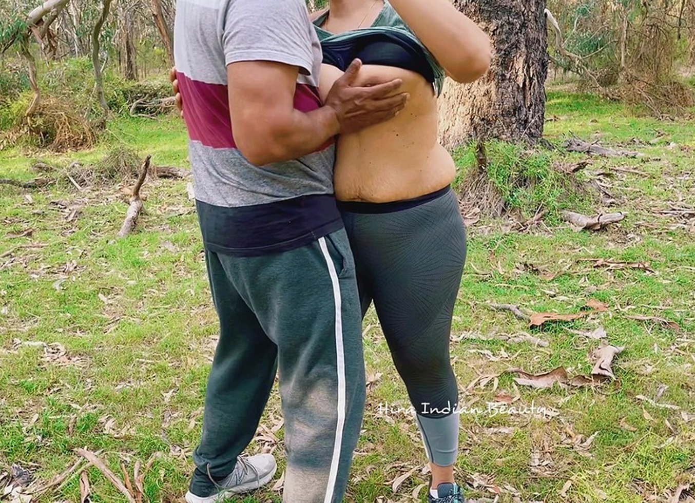 Desi Mom Enjoying With Husband's Friend On A Hiking Trip - Indian MILF Cheating - Risky Outdoor Sex