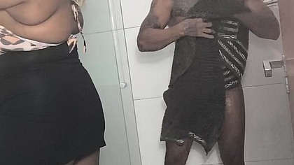 comi minha amiga BBW depois da festa de swing sua bunda enorme sera violada sem camisinha que delicia de video
