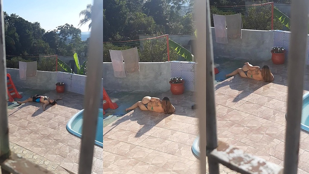 minha esposa se exibindo na piscina (Esposaexibida Oficial) minha esposa se exibindo na piscina (Esposaexibida Oficial)