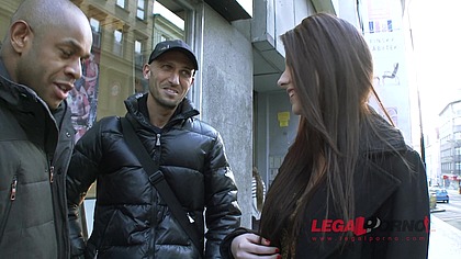 Rebecca Volpetti 0% pussy 100% anal with 3 guys SZ1304