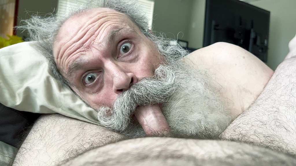 cum hungry daddy sucks cock, milked to the last drop (Tyler Preston, Fuzzybeardboy) cum hungry daddy sucks cock, milked to the last drop (Tyler Preston, Fuzzybeardboy)
