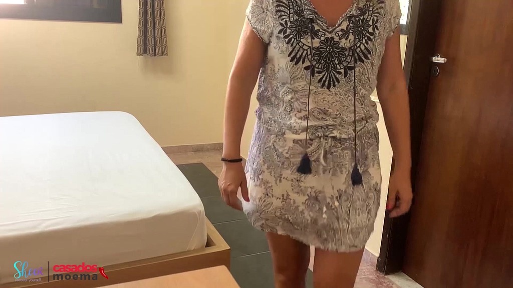 uma loira casada nao resiste um negro bcc de pau grande! fodi duas vezes, assista ate o fim. (Sra Moema, Sr Moema, SrAcompanhanteMoema2) uma loira casada nao resiste um negro bcc de pau grande! fodi duas vezes, assista ate o fim. (Sra Moema, Sr Moema, SrAcompanhanteMoema2)