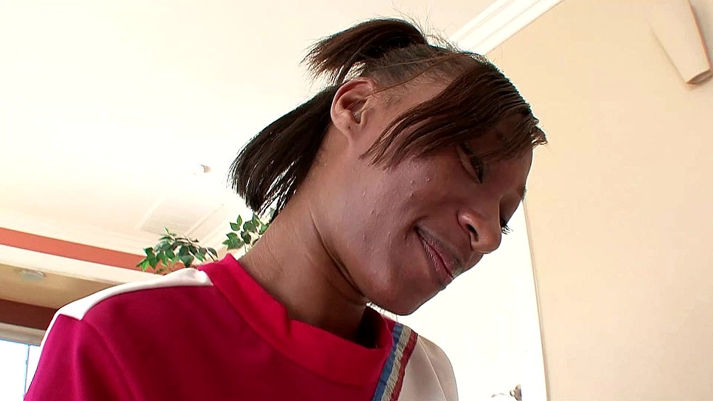 Nevaeh Givens facial cumshot after cheerleader handjob