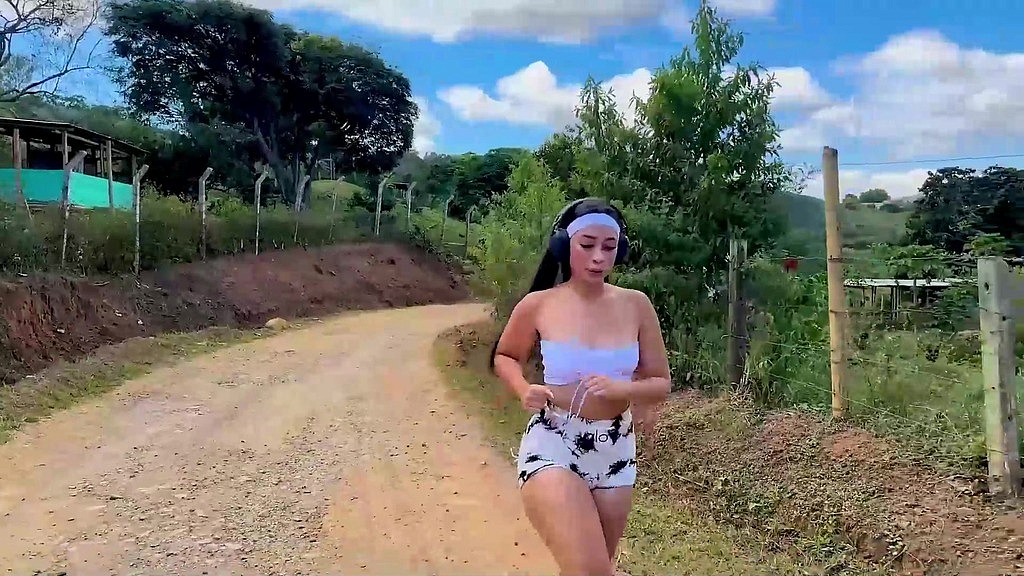 hermosa latina culona es recogida y follada en pov! caliente brunette curvy recibe una enorme polla en su estrecho cono humedo dentro del auto! (SoldierHugeCock, Daniela Andrea) hermosa latina culona es recogida y follada en pov! caliente brunette curvy recibe una enorme polla en su estrecho cono humedo dentro del auto! (SoldierHugeCock, Daniela Andrea)