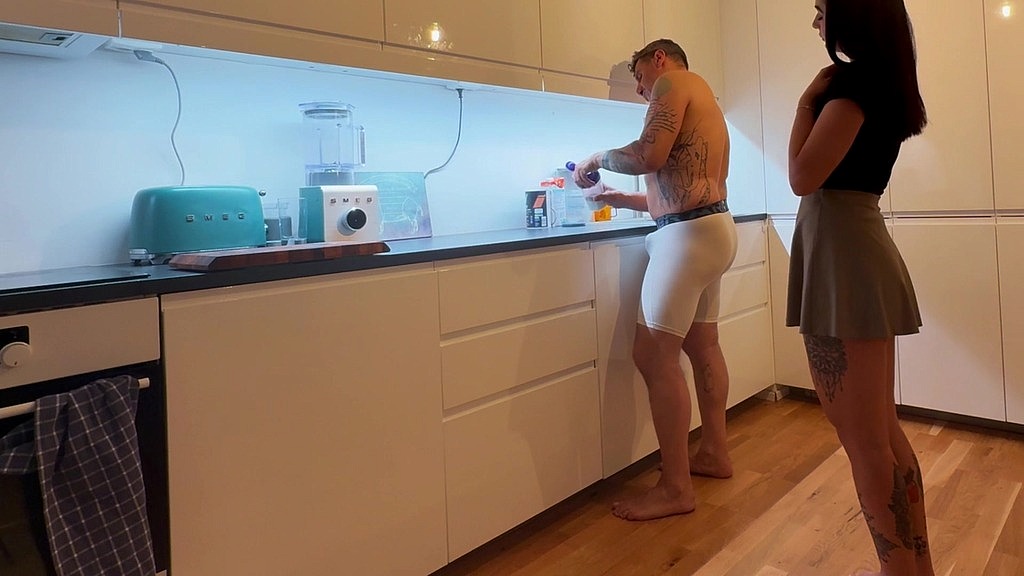 kitchen quickie with my friend denis marti - marisa leone (Denis Marti, Marisa Leone) kitchen quickie with my friend denis marti - marisa leone (Denis Marti, Marisa Leone)