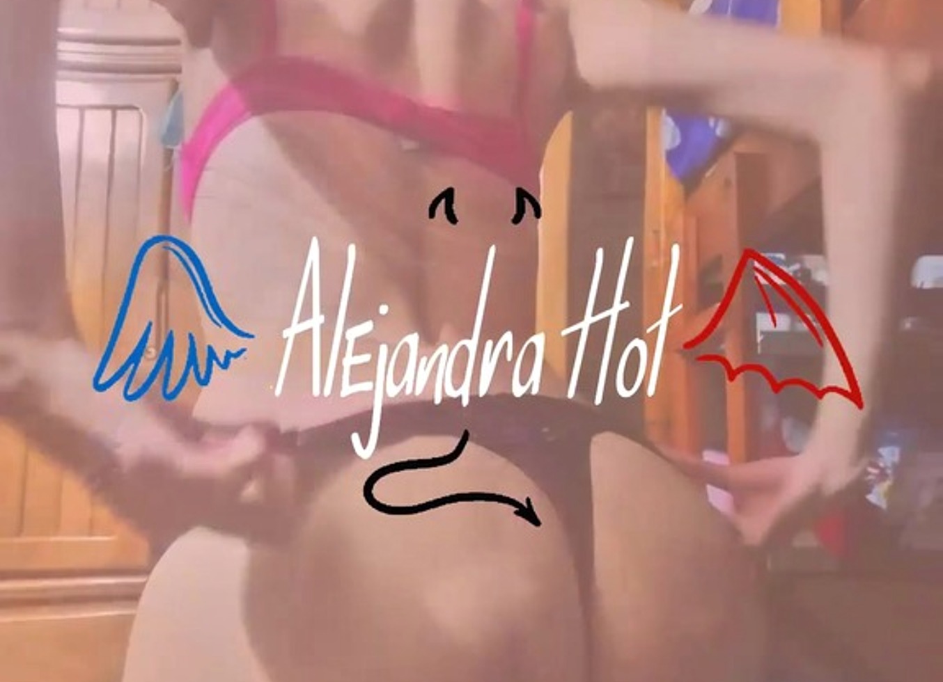 M_Petite_E Tu Pequena Traviesa