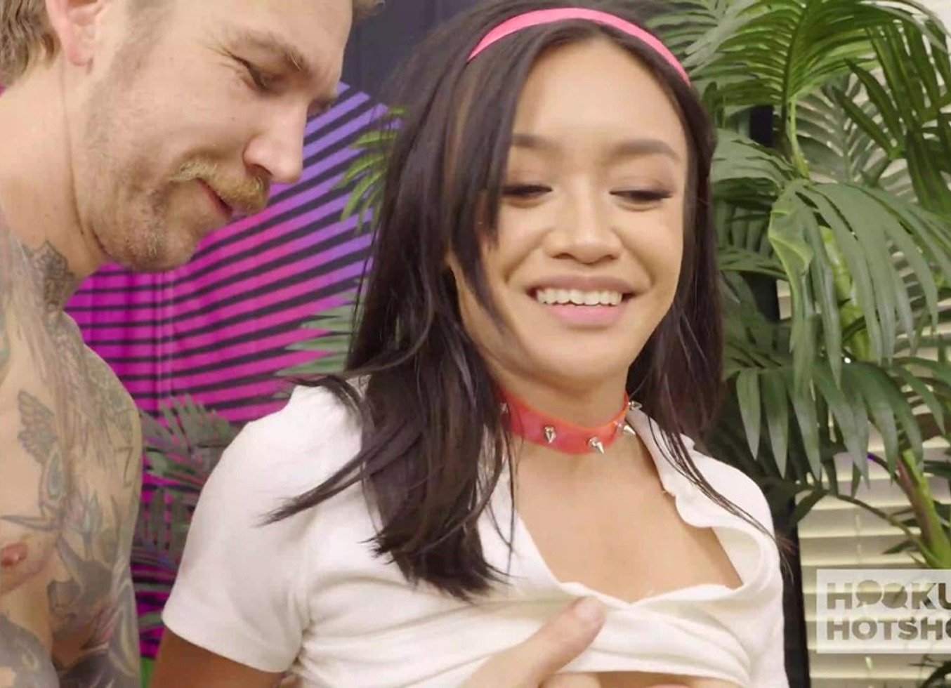 Petite Cock-Addict Jade Kimiko Meets Up For Some Hardcore Sex!