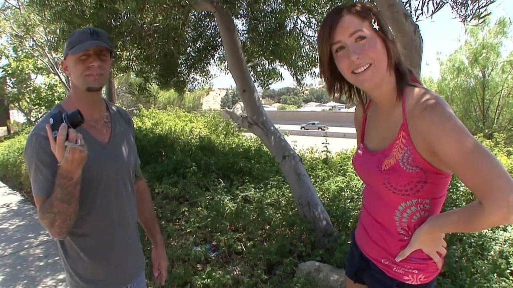Barry Scott, Charlie Ann: il principiante Charlie Ann riceve un trattamento viso (AnalVids.com) newbie charlie ann gets a facial (Barry Scott, Charlie Ann)