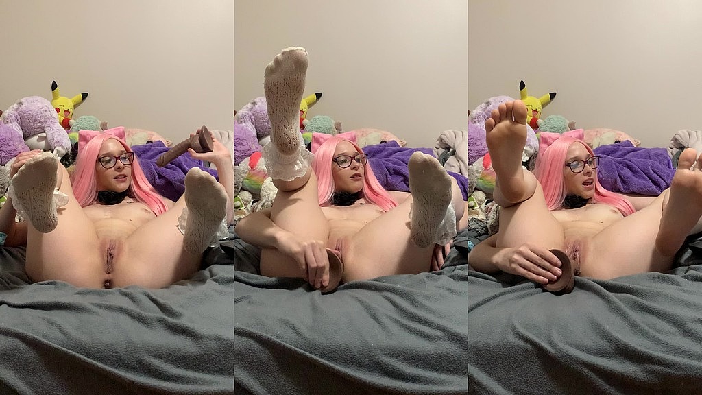 step daughter talks dirty while using a bbc dildo making herself cum (EmoDream1998, Davecdn) step daughter talks dirty while using a bbc dildo making herself cum (EmoDream1998, Davecdn)