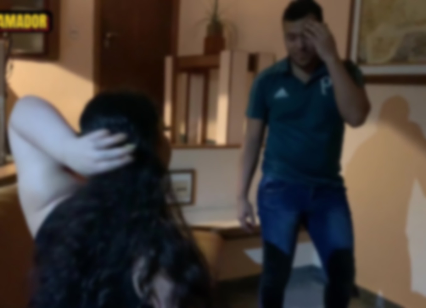 Meu Cunhado Tarado Percebeu Que Eu Olhei Pro Pau Dele