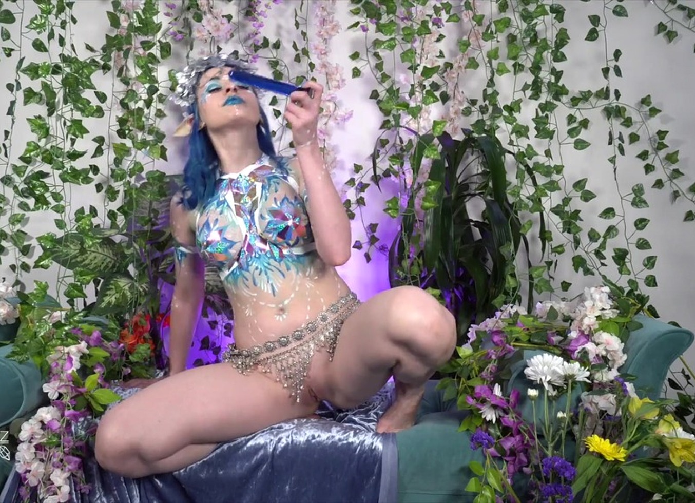 Sensational New Elf Cosplay - So Hot... Can You Handle Watching This?