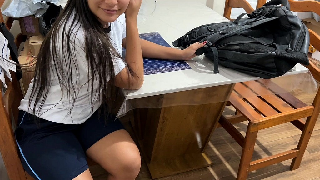 Branco, AngelNovinhaReal: aluna fugindo da aula pra foder com o professor, mamando e dando o cuzinho para o professor. (AnalVids.com) aluna fugindo da aula pra foder com o professor, mamando e dando o cuzinho para o professor. (Branco, AngelNovinhaReal)