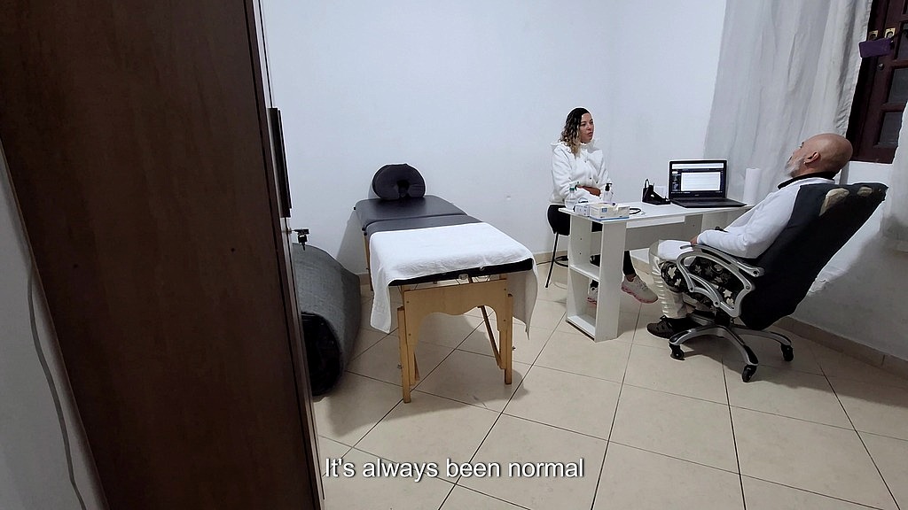 Victor SweetCoupleStories, Gabi SweetCoupleStories: a milf gets fingered by the proctologist during an anal exam. (AnalVids.com) a milf gets fingered by the proctologist during an anal exam. (Victor SweetCoupleStories, Gabi SweetCoupleStories)