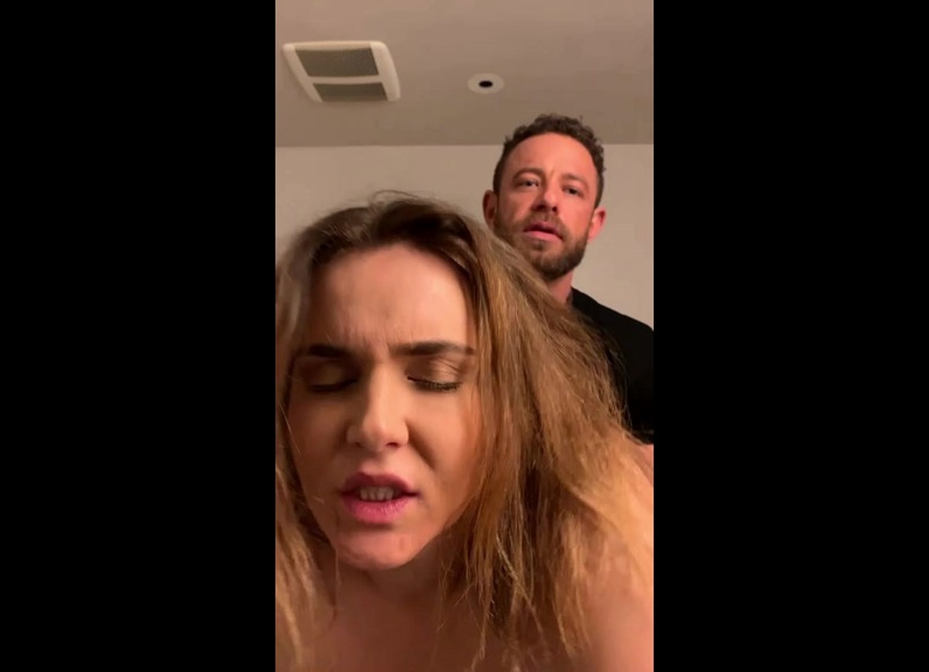 Busty Hotwife Cheats With Waiter In The Bathroom At Nye