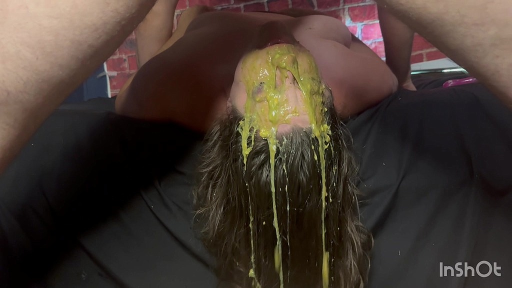 green mess (Throatpukeaddict92, DeepThroatAddicts) green mess (Throatpukeaddict92, DeepThroatAddicts)