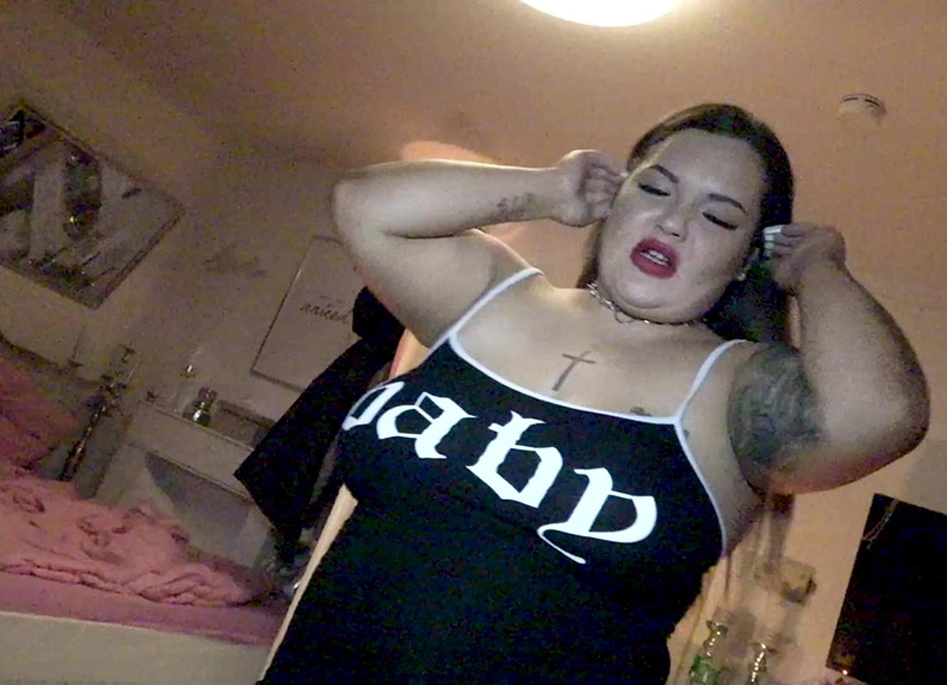 Doppelter Blowjob 2 Schwanze Spritzen Ihr Ins Maul