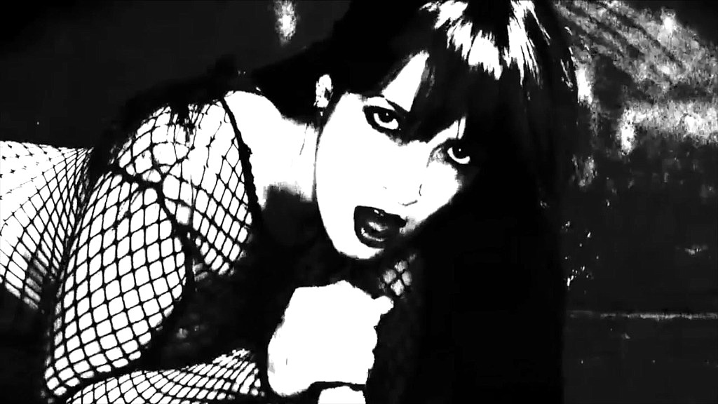 distorted pov (Irina Vega, Fenix) distorted pov (Irina Vega, Fenix)