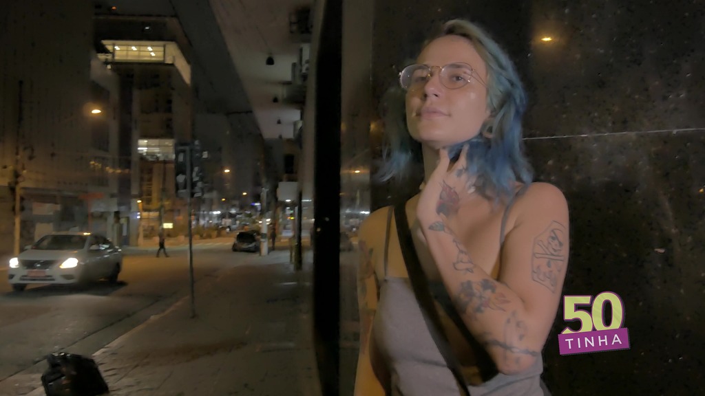 pervert capoeira in the center finds whore in deserted street