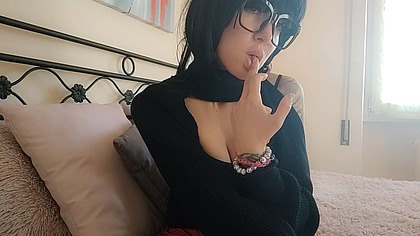 ChantalChannel-hey,stepson, dont put your cock on my sexy ass!-la matrigna non vuole che lo appoggi