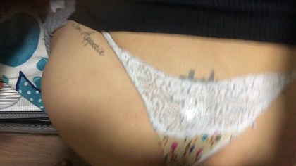 No quiere dormir sola. Culona ME LLAMA CUANDO NO ESTA SU ESPOSO !!