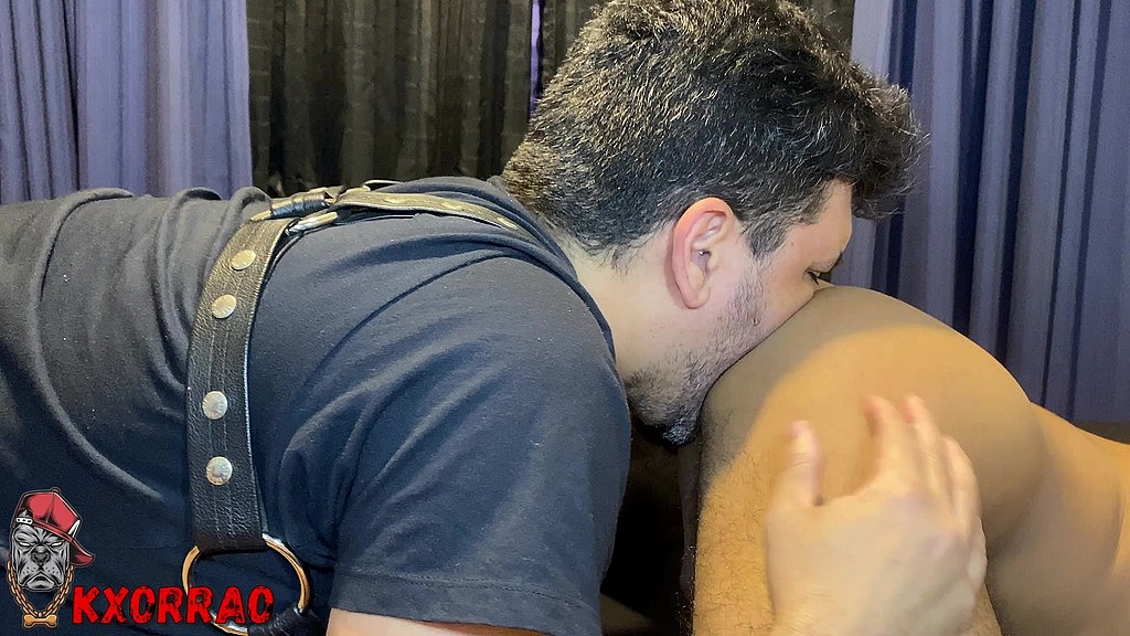 o cu do puto piscou a minha mao entrou! (Kxorrao,Guga Moreno) o cu do puto piscou a minha mao entrou! (Kxorrao,Guga Moreno)