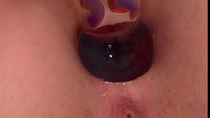 Nikki Nievez is looking good today, and her soft skin is soon flush as she hits one orgasm...