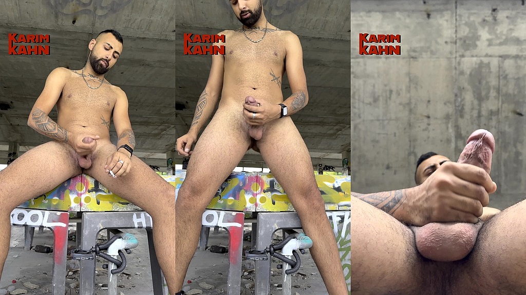 got caught by my buddy when i was jacking off right when i shot my load (Karim) got caught by my buddy when i was jacking off right when i shot my load (Karim)