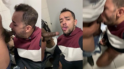 TROCA TROCA COM O SEGURANCA DO SHOPPING NO WC.