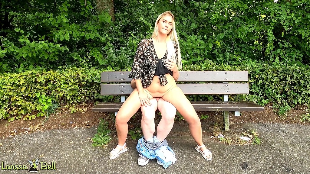 auf dem parkplatz ausgetrickst und durchgebumst! (Larissa Bell, Danny Gaga) auf dem parkplatz ausgetrickst und durchgebumst! (Larissa Bell, Danny Gaga)