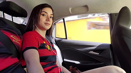 A Novinha Ficou Excitada com Um Pau Grande Dentro do Cuzinho! COMP