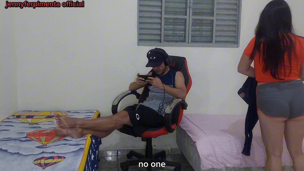 meia-irma se troca perto do meio-irmao ele acaba fodendo ela na cadeira gamer. (Jennyferpimenta, Modelo desconhecido eds) meia-irma se troca perto do meio-irmao ele acaba fodendo ela na cadeira gamer. (Jennyferpimenta, Modelo desconhecido eds)