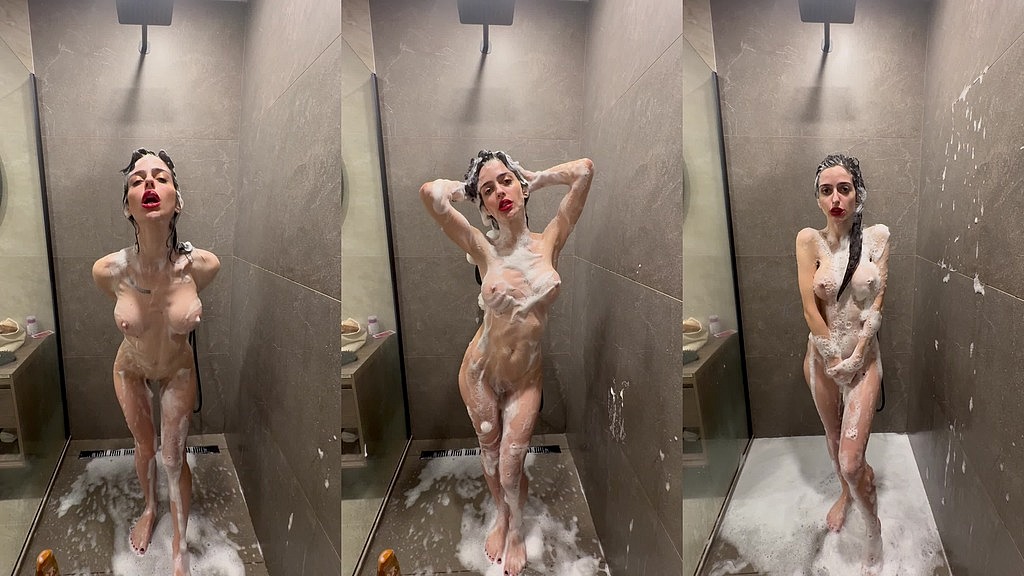 super foamy teasing shower (Exotic_brunettee) super foamy teasing shower (Exotic_brunettee)