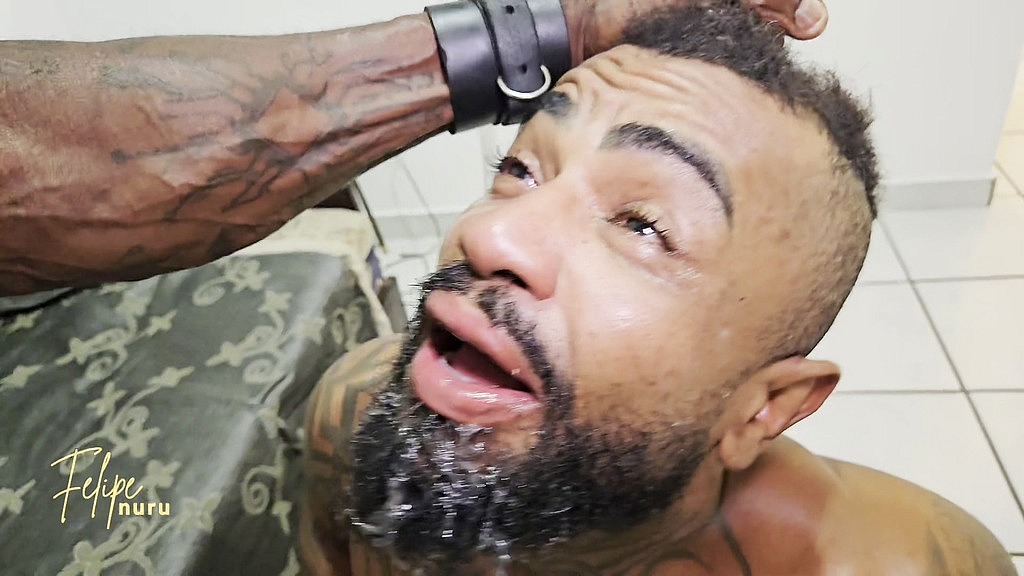 negao pauzudo comeu o meu cu depois da praia parte 1 (The Hunter Black, Felipe Nuru) negao pauzudo comeu o meu cu depois da praia parte 1 (The Hunter Black, Felipe Nuru)