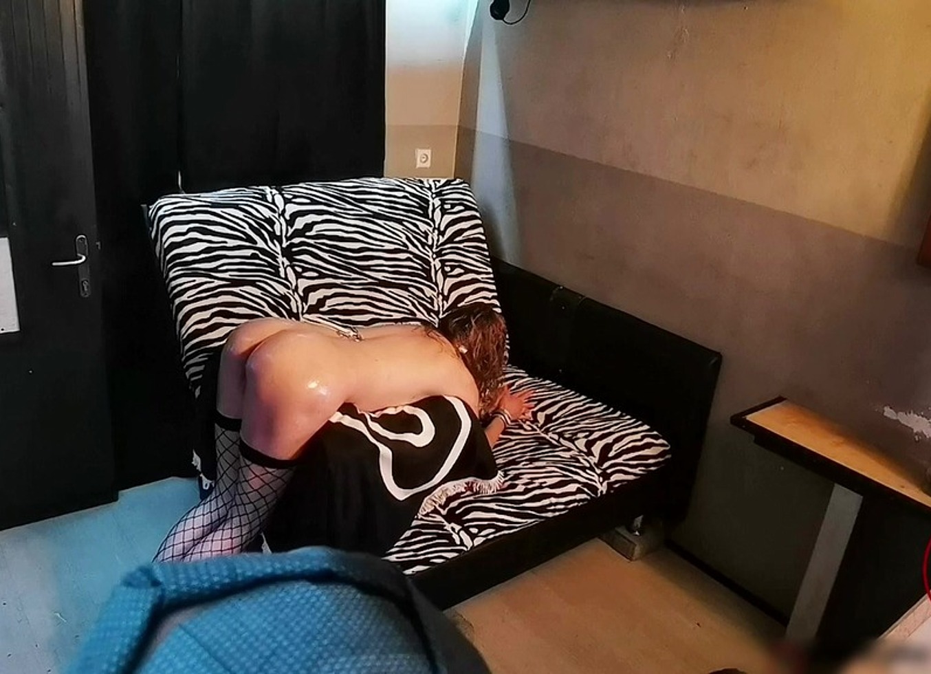Cheating Mature MILF Tied Up And Fucked Like A Bitch By 2 Total Strangers