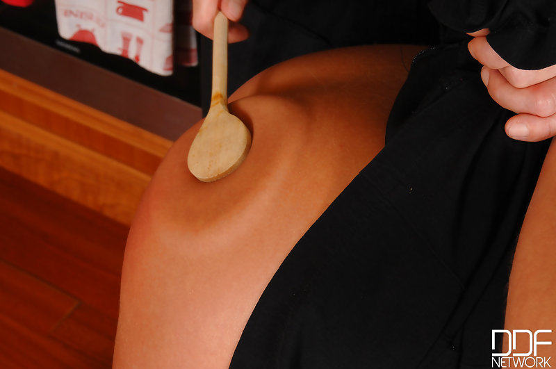 Frying pan to the fanny! [Part 1] #9