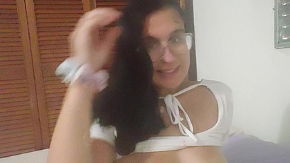 Teen confessions: I love older men