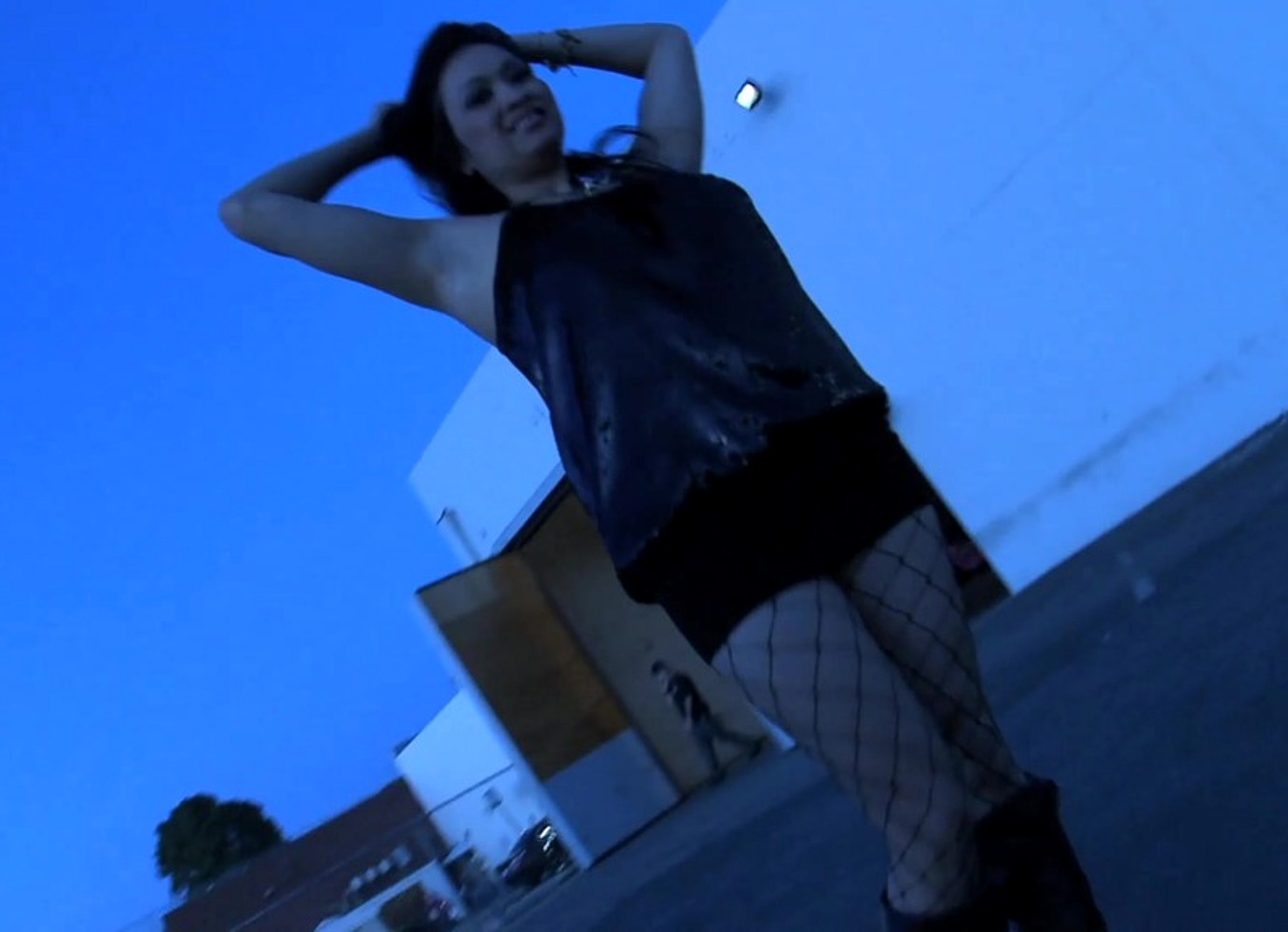 Syren Gets Her Pussy Fucked And Coated In Cum