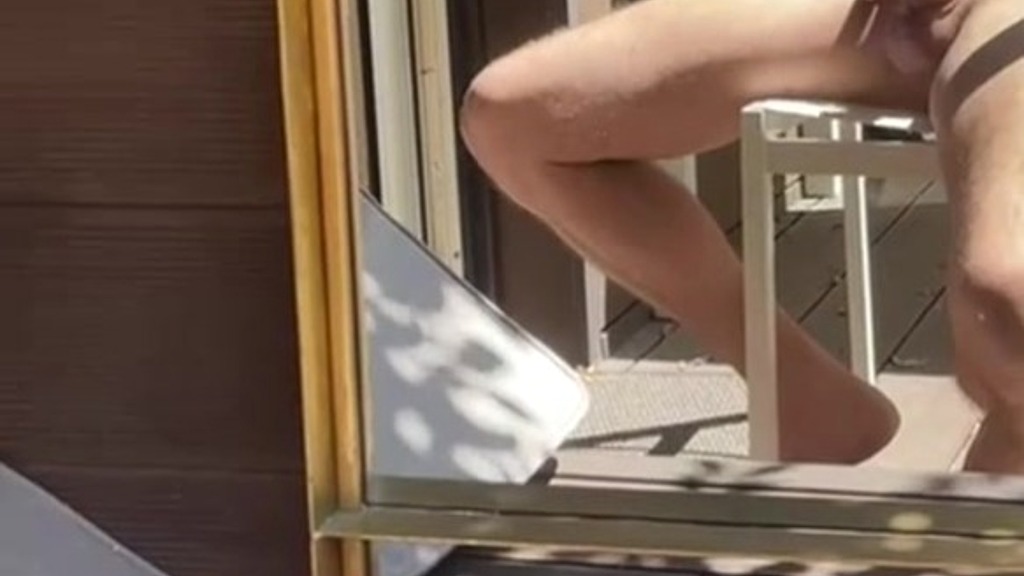 amateur boy films himself jerking off in the mirror (Shyflatmate) amateur boy films himself jerking off in the mirror (Shyflatmate)