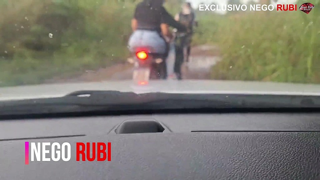 quase fui pega traindo meu marido com uma rola grande e grossa do amigo dele - sonho de corno (Cara De Relogio, Bruna Santiny, Nego Rubi) quase fui pega traindo meu marido com uma rola grande e grossa do amigo dele - sonho de corno (Cara De Relogio, Bruna Santiny, Nego Rubi)