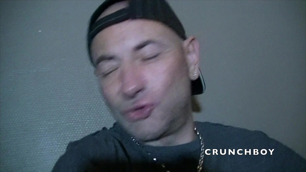 il suce son pote et se fait baiser par son autr pote (JESS ROYAN, Fred Bdx, Killian Nantes) il suce son pote et se fait baiser par son autr pote (JESS ROYAN, Fred Bdx, Killian Nantes)