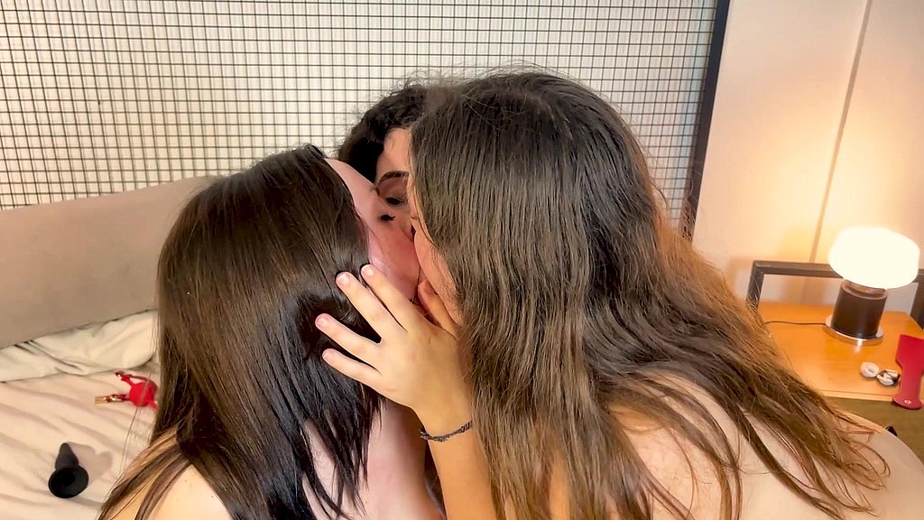 mis amigas me atan y me rompen el culo! mi novio me engana con mi mejor amiga - cum in mouth - anal (Bootywhite, Luchi Bb, Sr Mono, Albx09) mis amigas me atan y me rompen el culo! mi novio me engana con mi mejor amiga - cum in mouth - anal (Bootywhite, Luchi Bb, Sr Mono, Albx09)