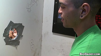 Lesbians Play With Strap-ons