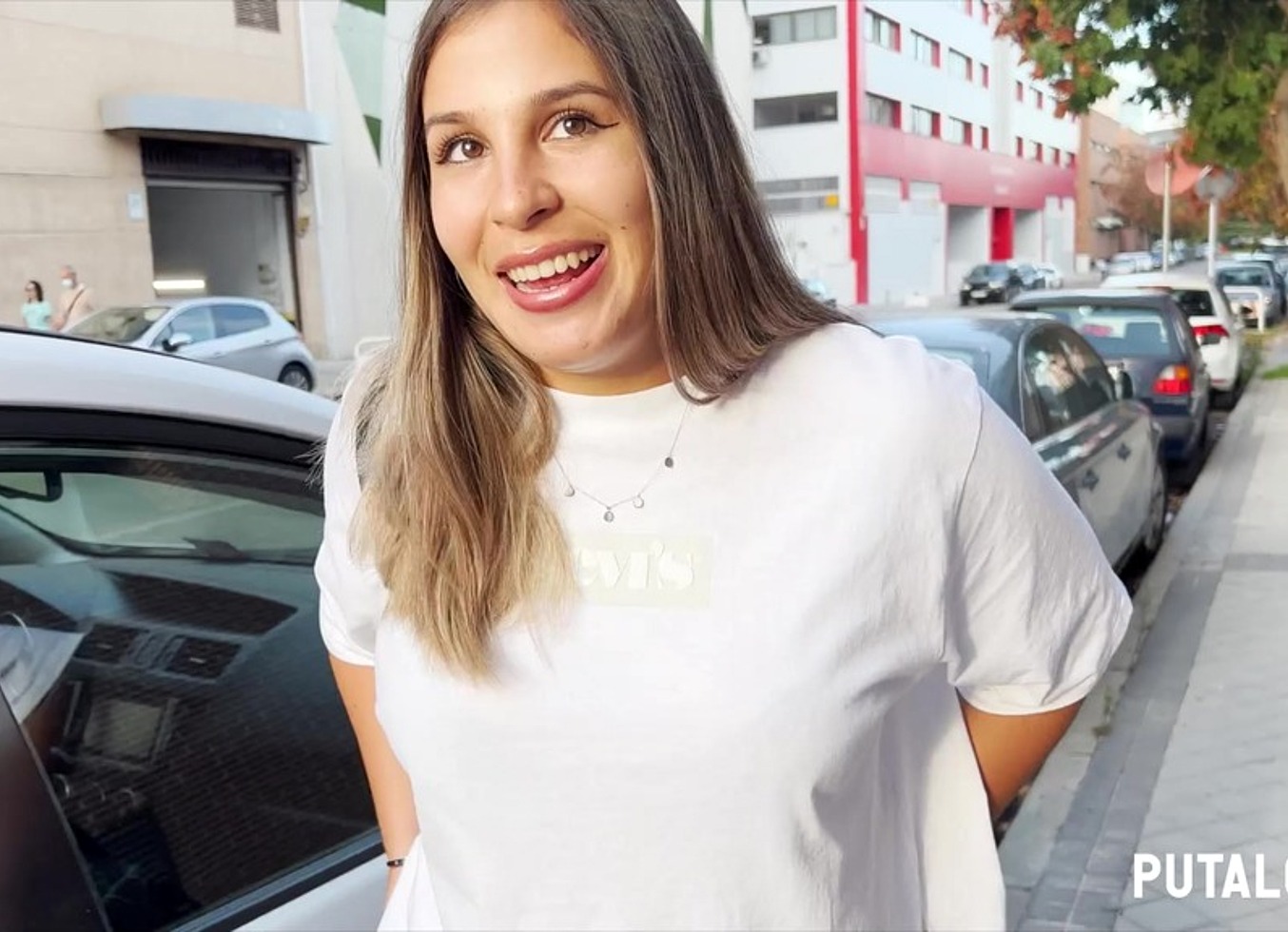 Putalocura - Teen Espanola De Enorme Culo Zivanka Es Pillada En La Calle Por Torbe