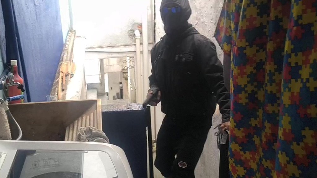 morador de rua invadiu minha casa e comeu meu cu (bareback,Magrinho do Papai) morador de rua invadiu minha casa e comeu meu cu (bareback,Magrinho do Papai)