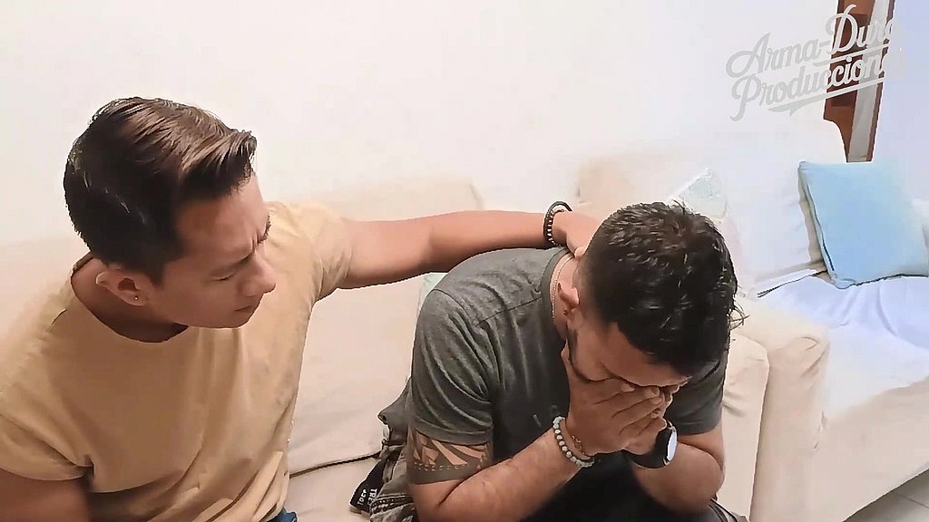 primera experiencia con un escort latino (feet,Beto Scopz) primera experiencia con un escort latino (feet,Beto Scopz)