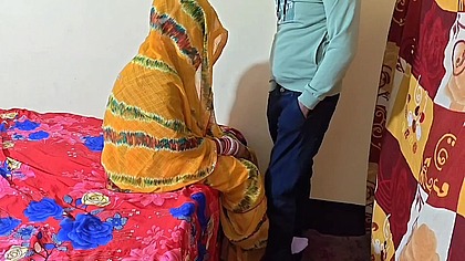 Desi hause wife bedroom fucking hard dogy style