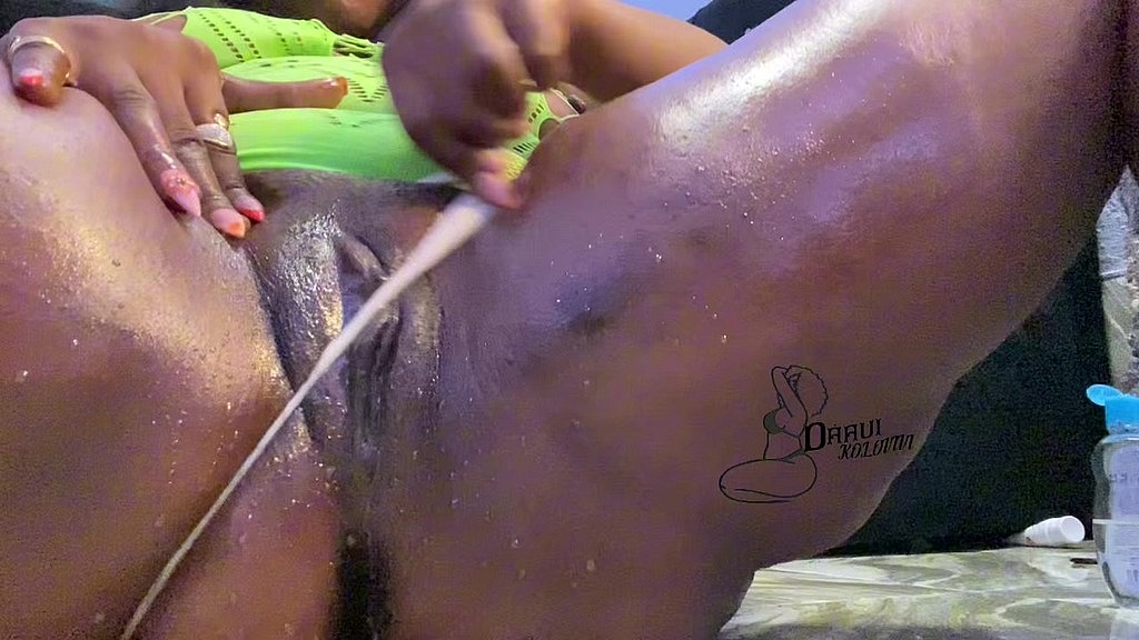 ebony bbw solo play with g string (DaaviKolovivi) ebony bbw solo play with g string (DaaviKolovivi)