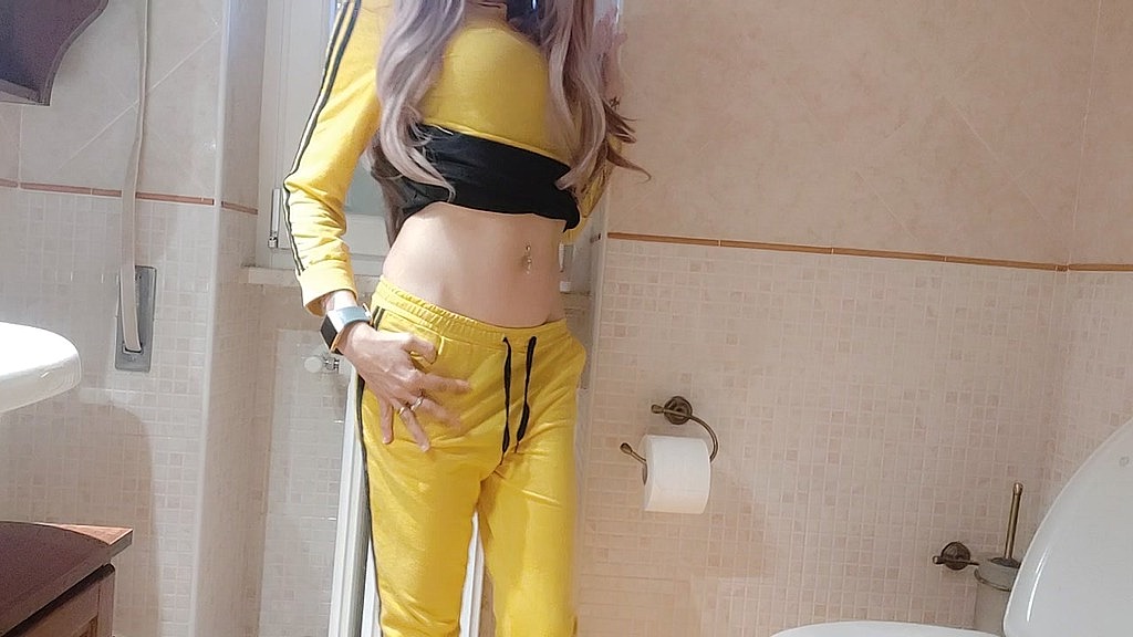 chantalchannel - tarantino s killbill cosplay on wc (Chantal channel) chantalchannel - tarantino s killbill cosplay on wc (Chantal channel)
