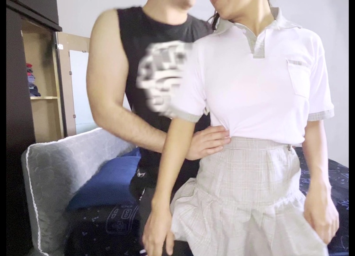 Mi Vecino Me Lo Rompio En Secreto Y Mis Padres Creian Que Estabamos Estudiando